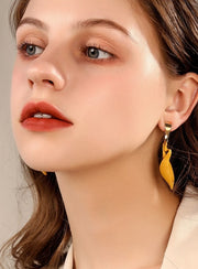 Modern Twist Earrings - Prime Adore