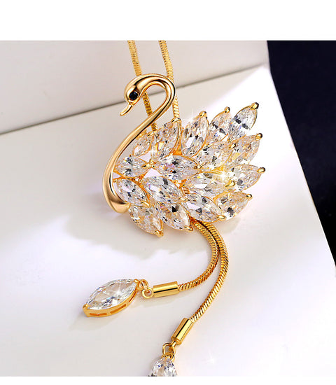 Vivacious Swan Necklace - Prime Adore