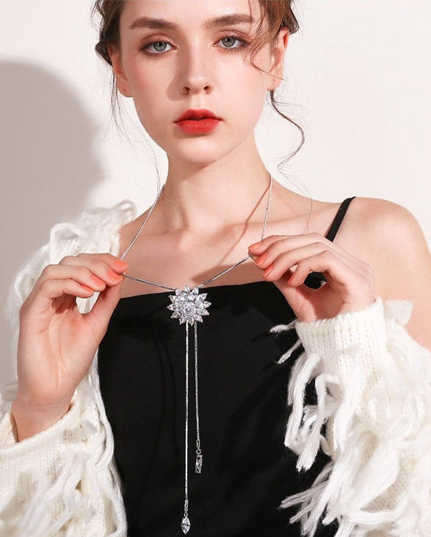 Crystal Snow Floral Necklace - Prime Adore