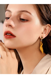 Modern Twist Earrings - Prime Adore