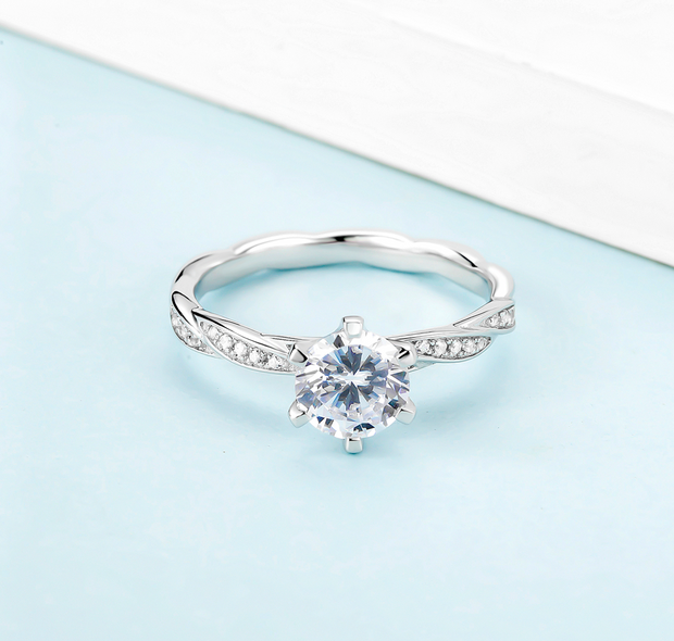Sparkling Wave Moissanite Ring - Prime Adore