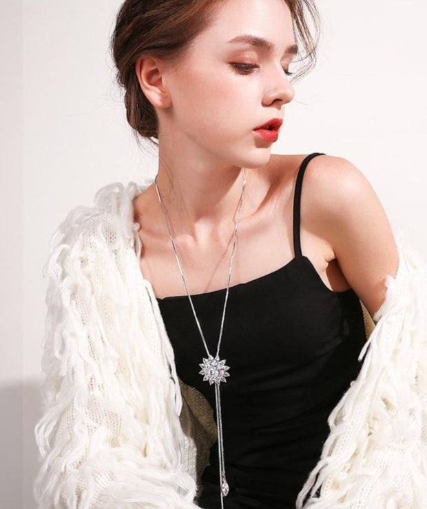 Crystal Snow Floral Necklace - Prime Adore