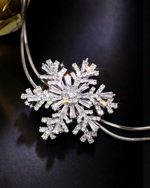 Snowflake Necklace - Prime Adore