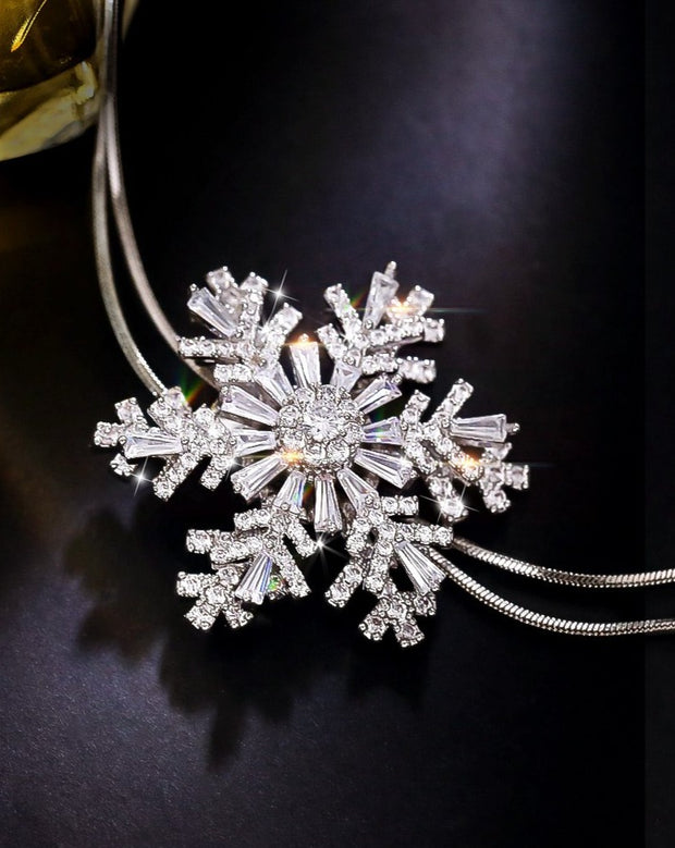 Snowflake Necklace - Prime Adore