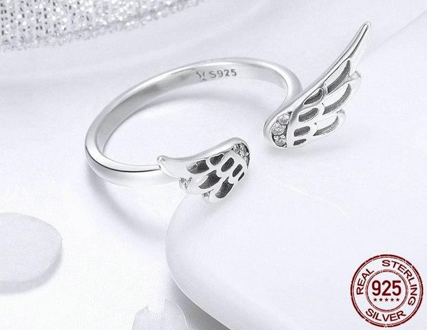 Sparkling Fairy Wings Ring - Prime Adore