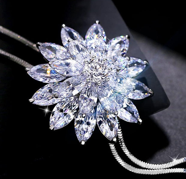 Crystal Snow Floral Necklace - Prime Adore