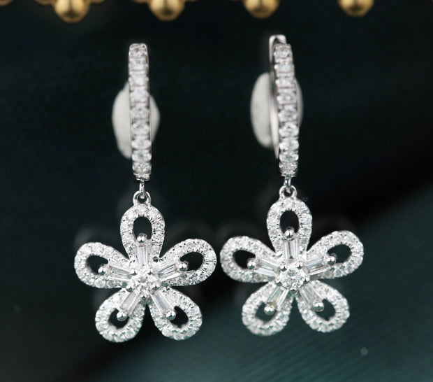 Prime Adore Diamond Flower Earrings - Prime Adore