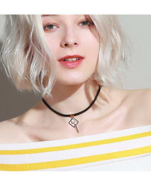 Short Fashion Collar Necklace - Prime Adore