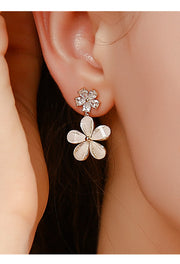 Dainty White Flower Earrings - Prime Adore
