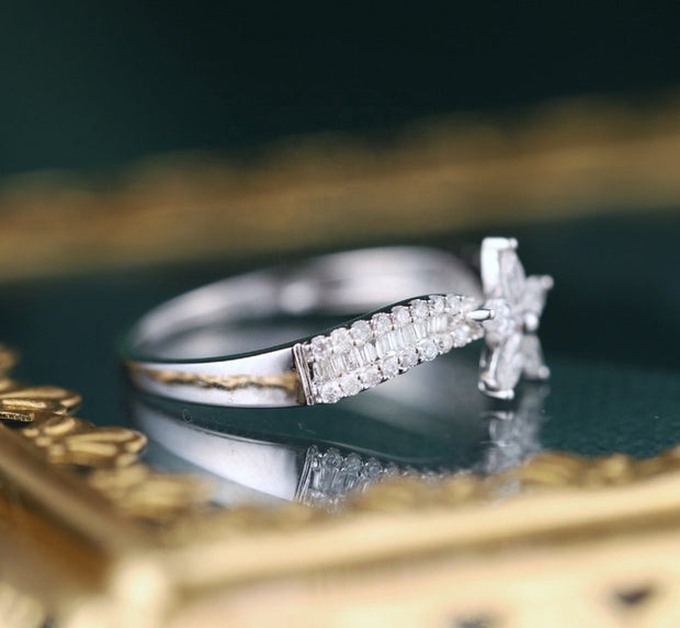 Horse Eye Flower Diamond Ring - Prime Adore