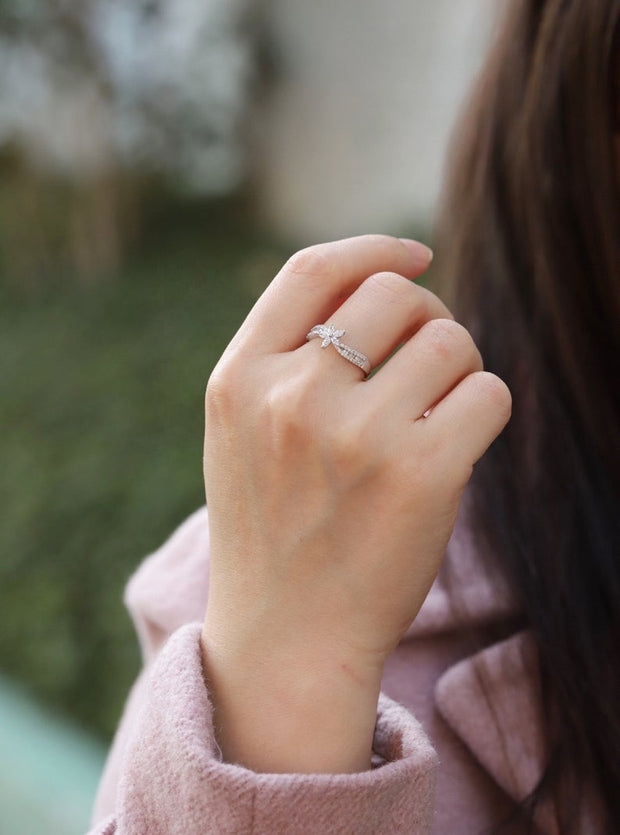 Horse Eye Flower Diamond Ring - Prime Adore