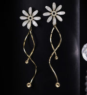 White Flower Twirls Earrings - Prime Adore