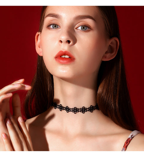 Diamond Flower Choker - Prime Adore